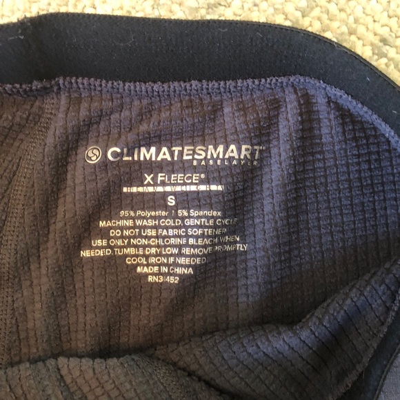 Men’s Climatesmart base layer pants. Size small - Picture 2 of 2